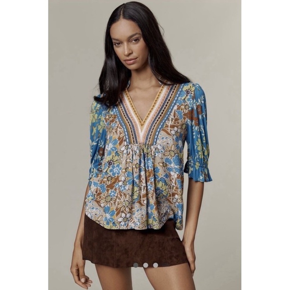 Anthropologie Blue Floral V-Neck Peasant Blouse